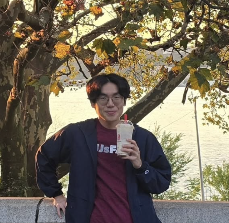 prof_pic.png